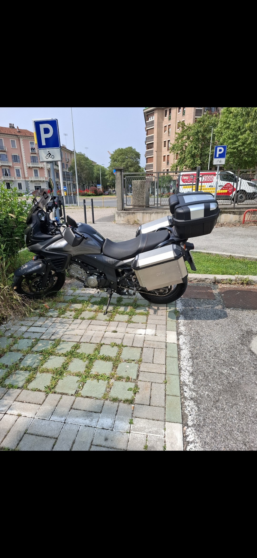 Location moto entre particuliers (04)