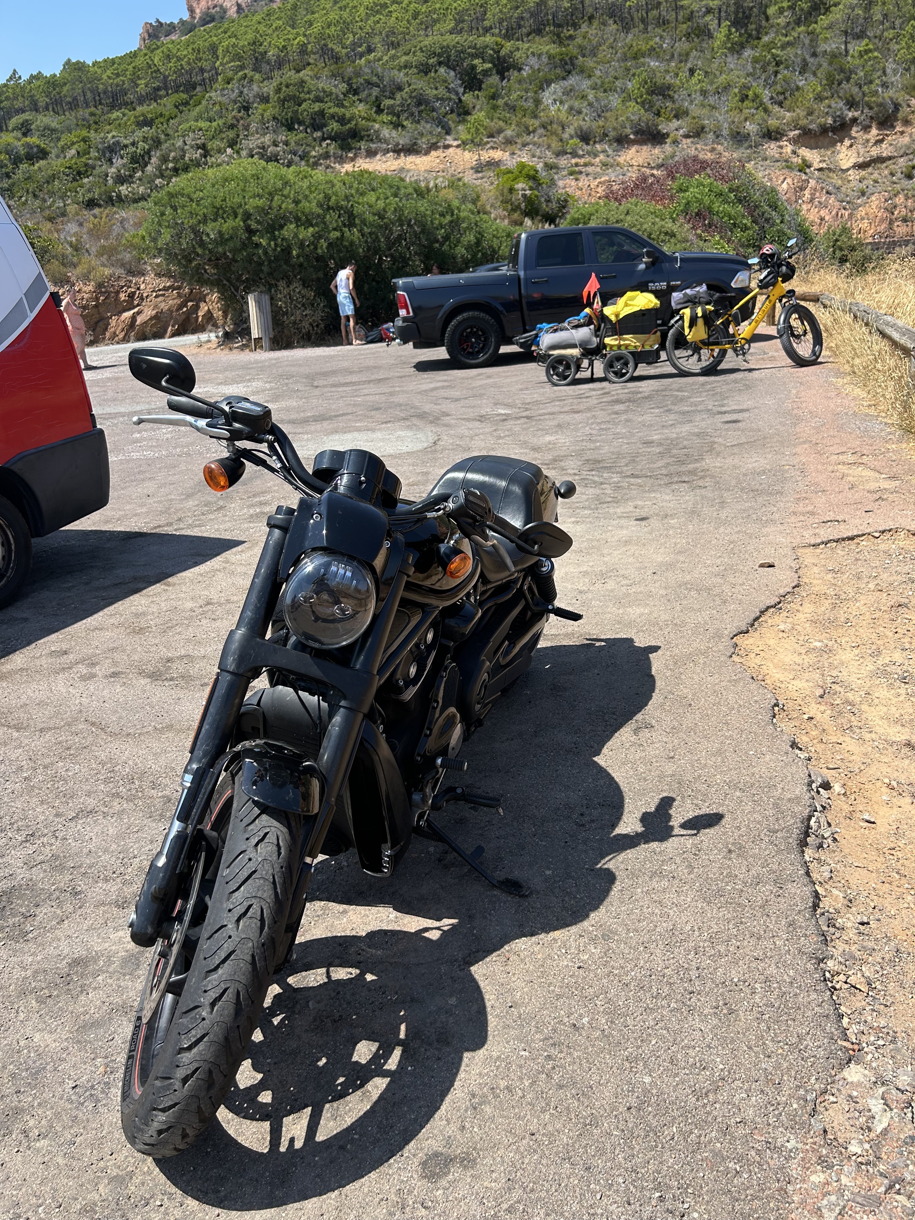 Location moto entre particuliers (83)
