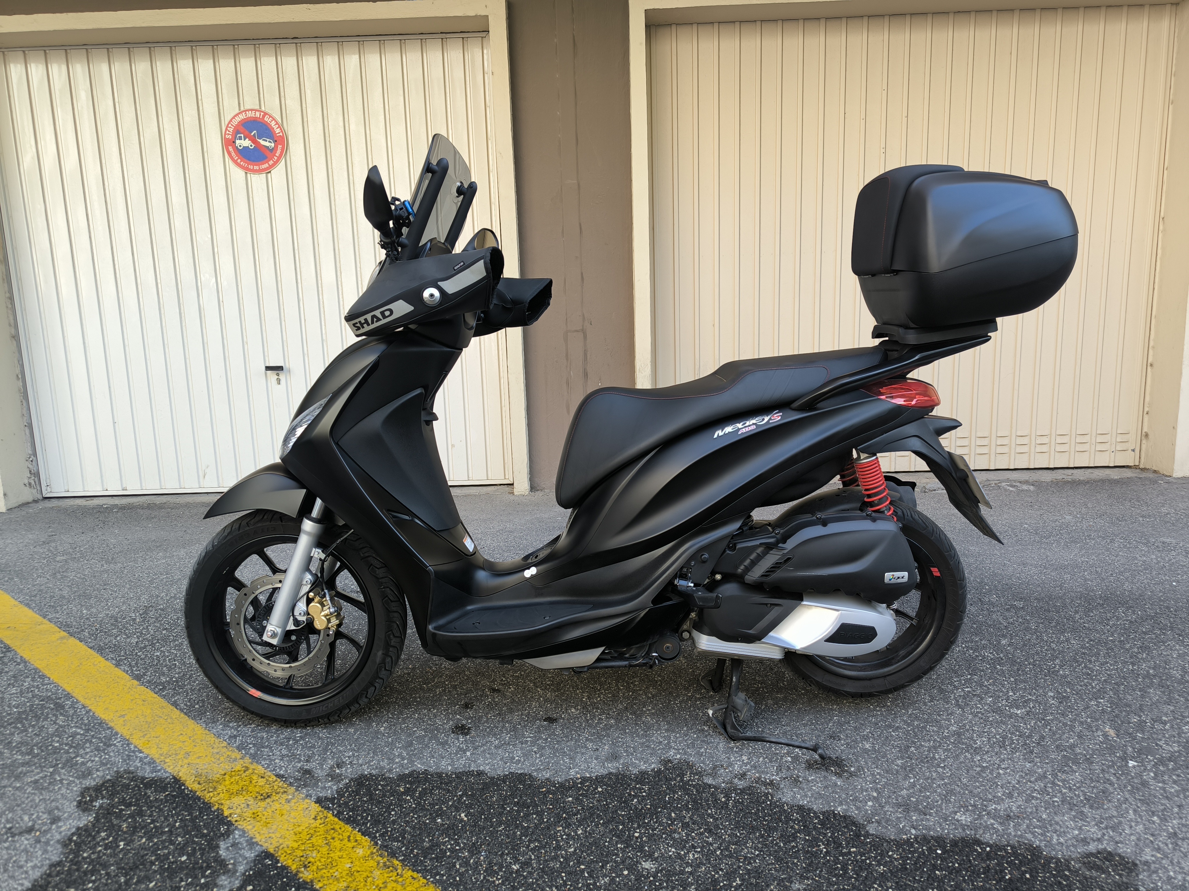 Location scooter entre particuliers (83)