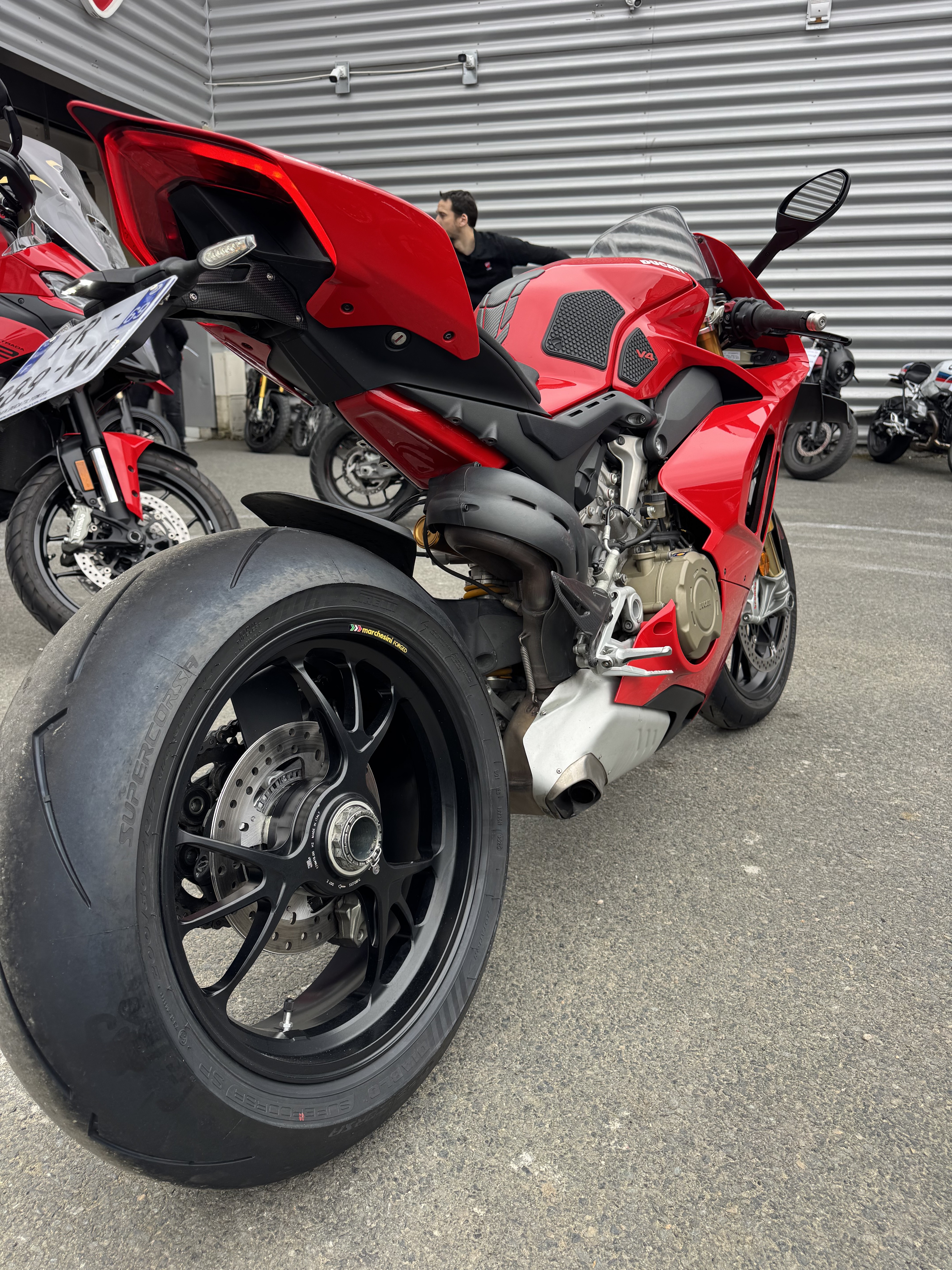 Location moto entre particuliers (74)