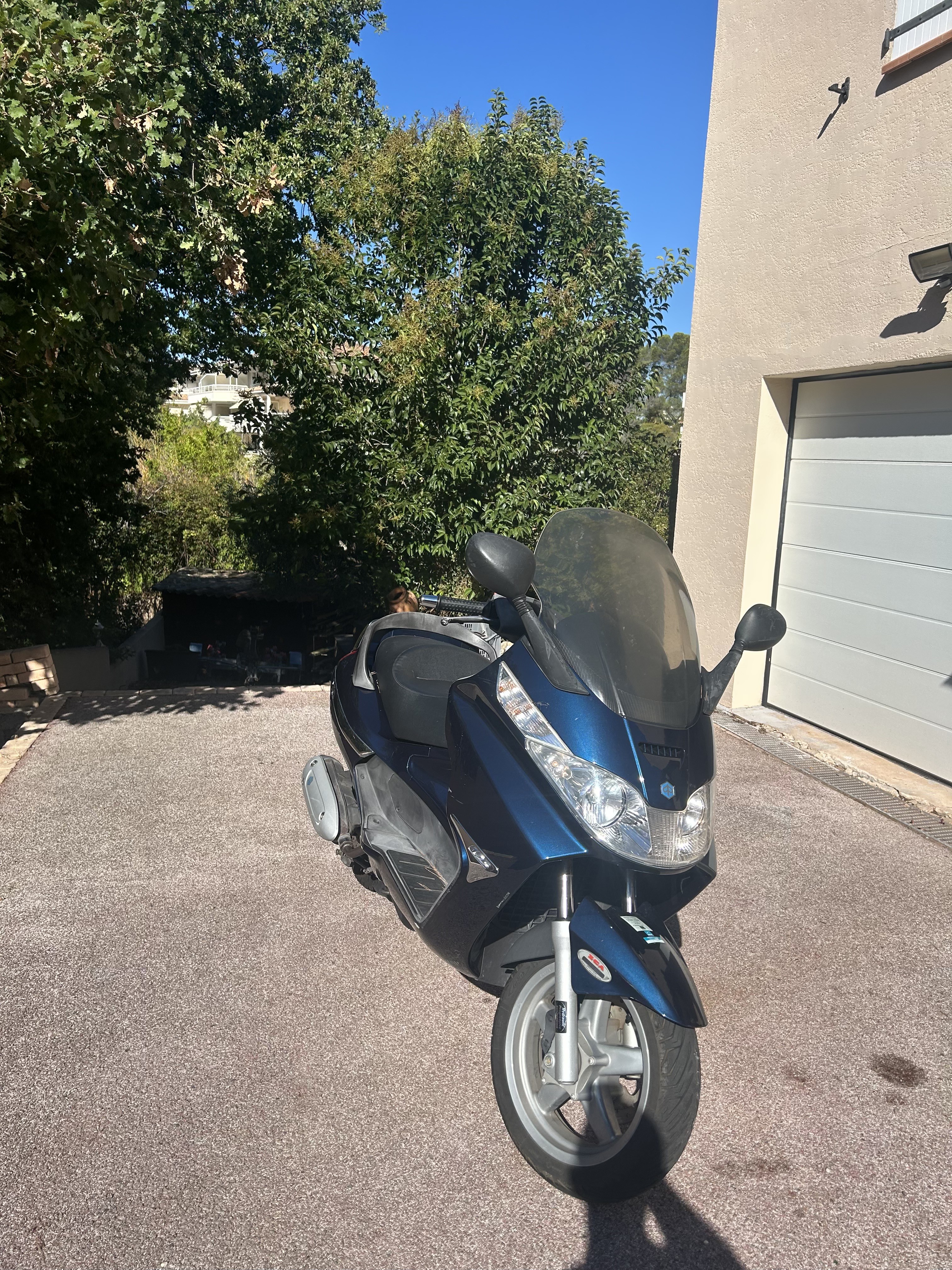 Location scooter entre particuliers (83)