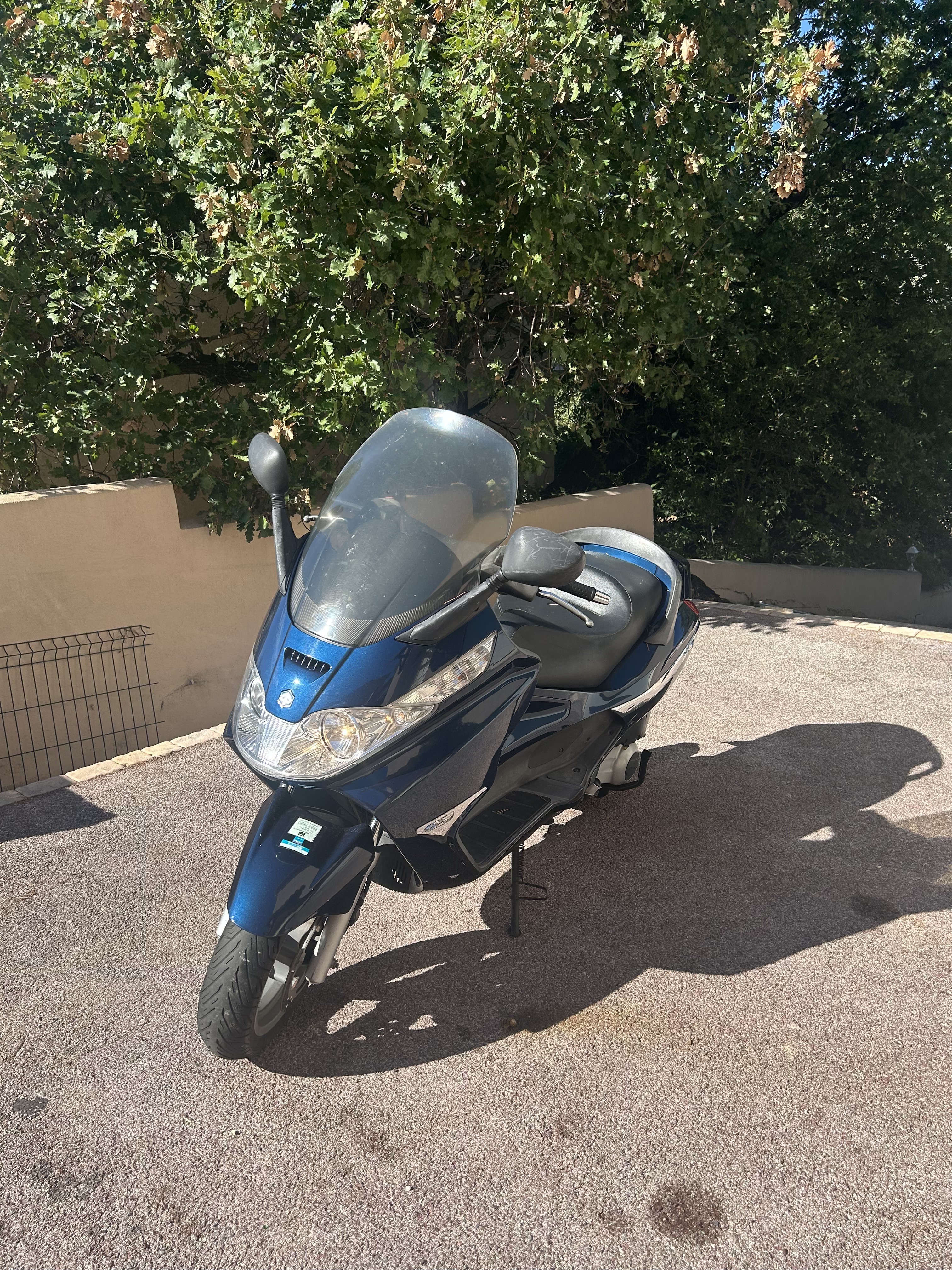 Location scooter entre particuliers (83)