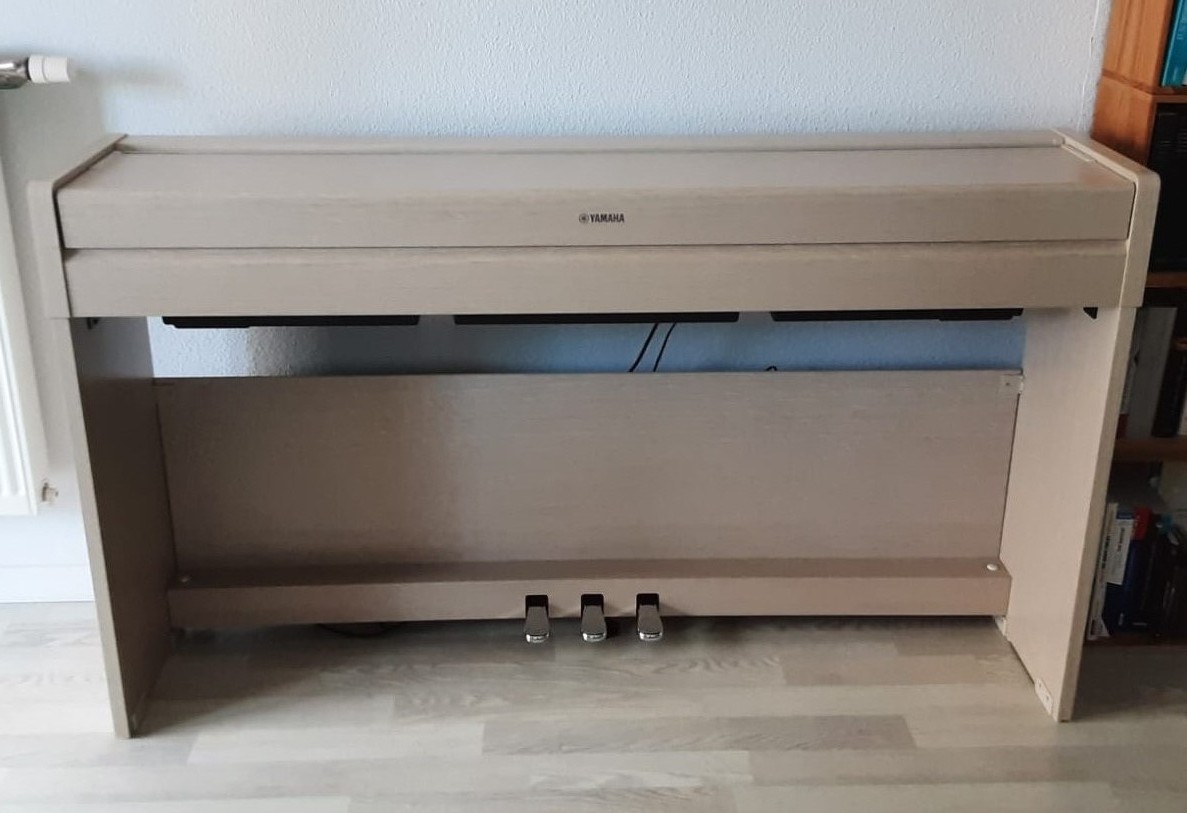 Location piano entre particuliers (33)