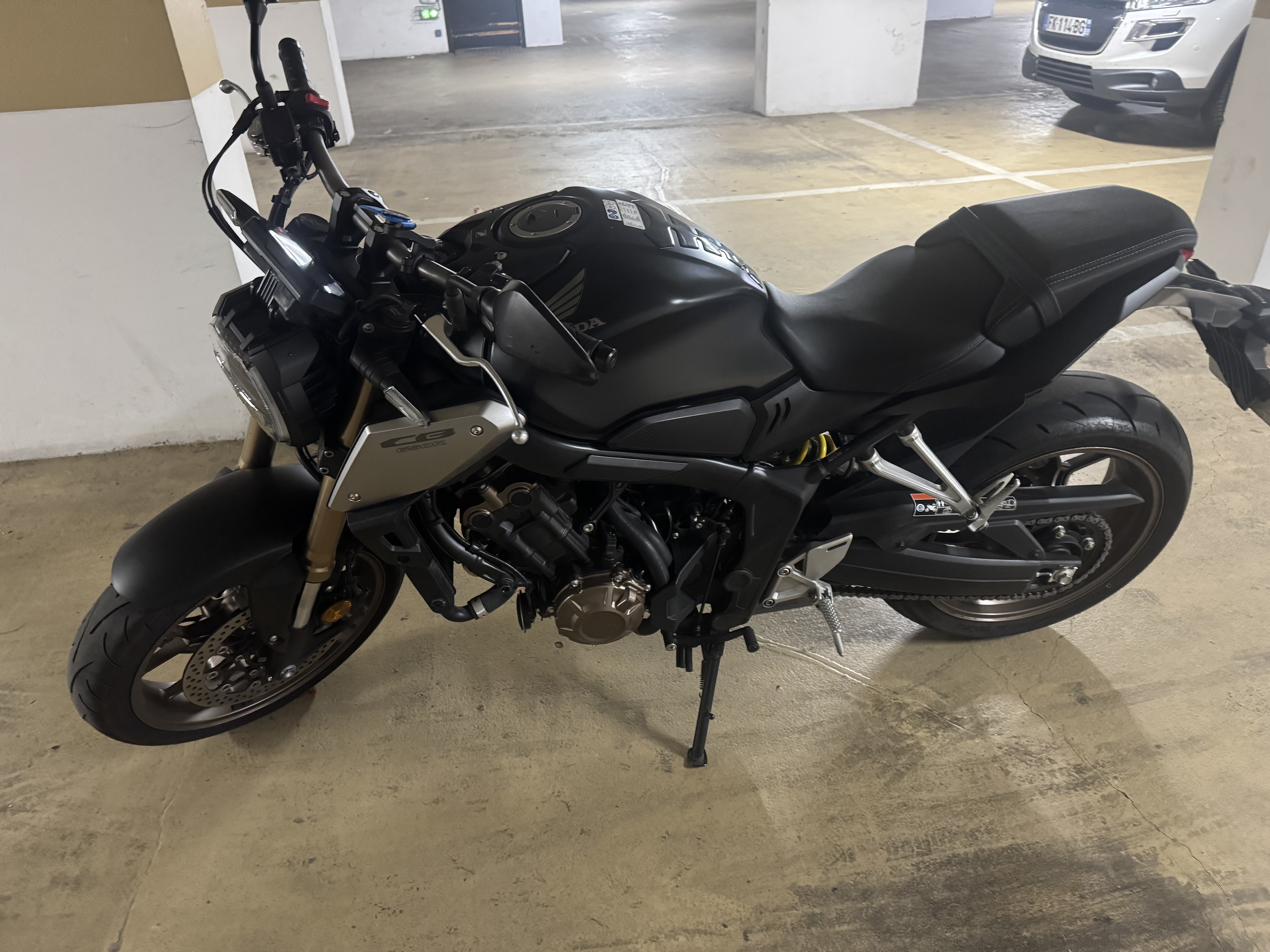 Location moto entre particuliers (77)