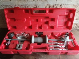 Location outils auto