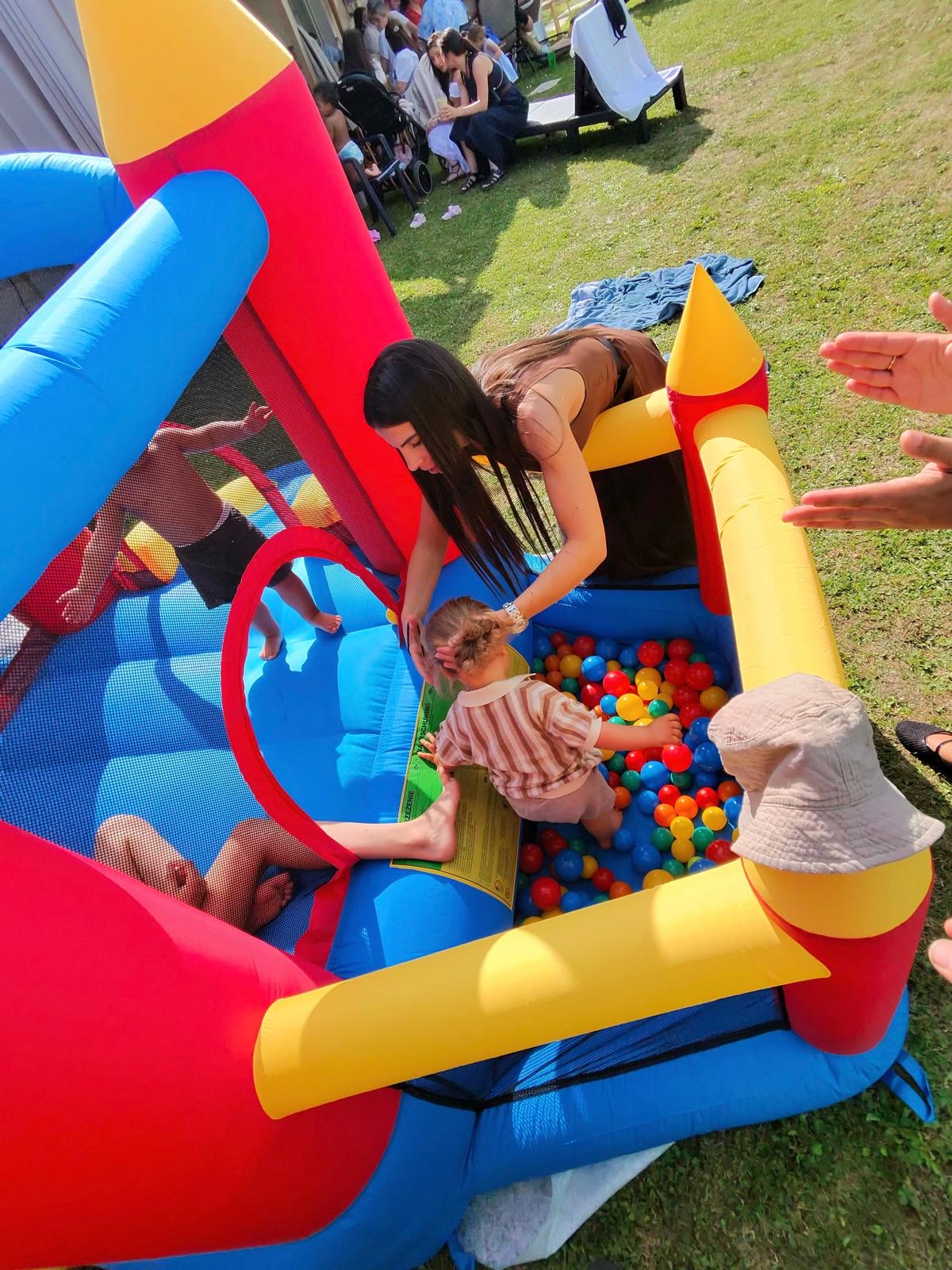 Location chateau gonflable entre particuliers (77)