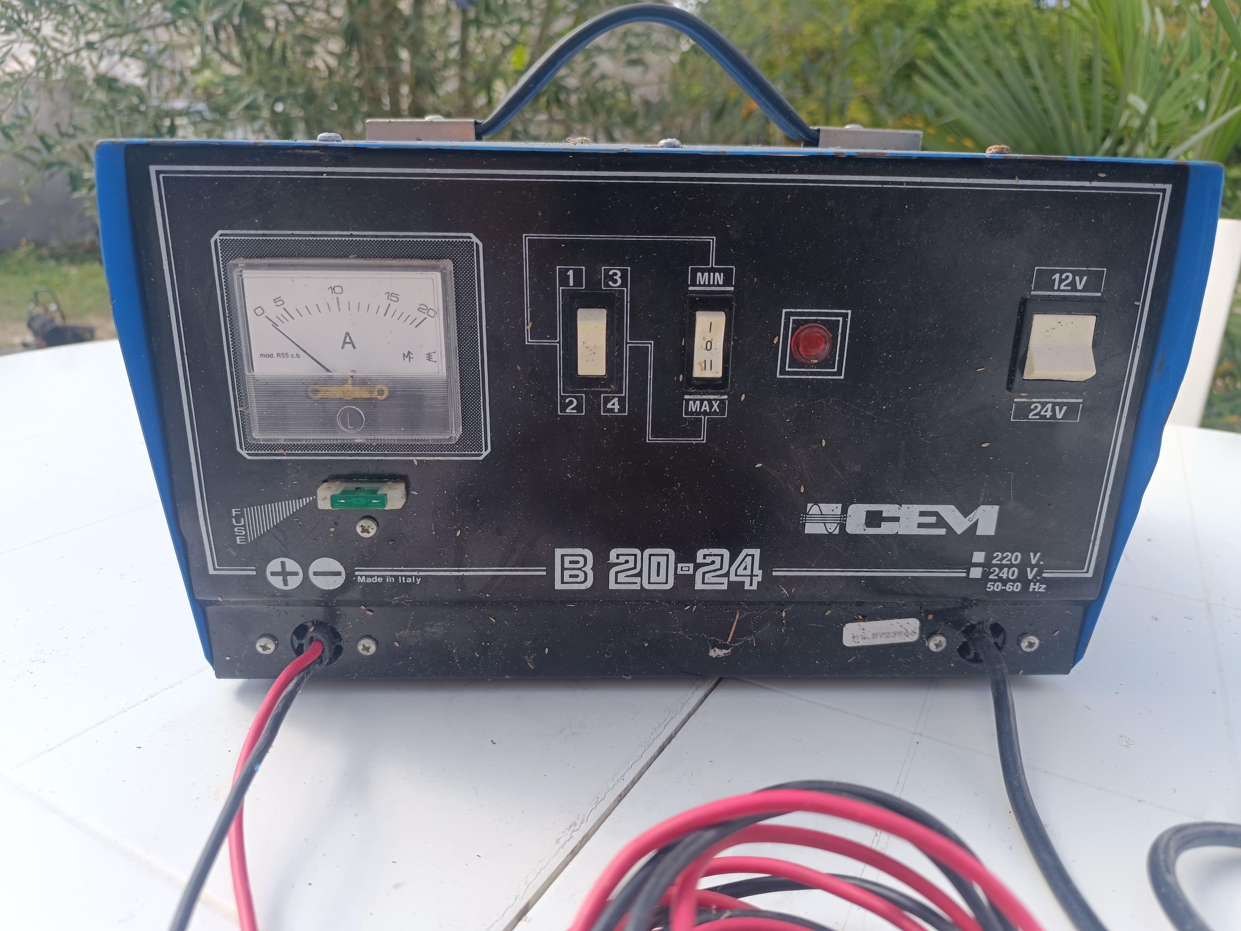 Location chargeur de batterie entre particuliers (91)