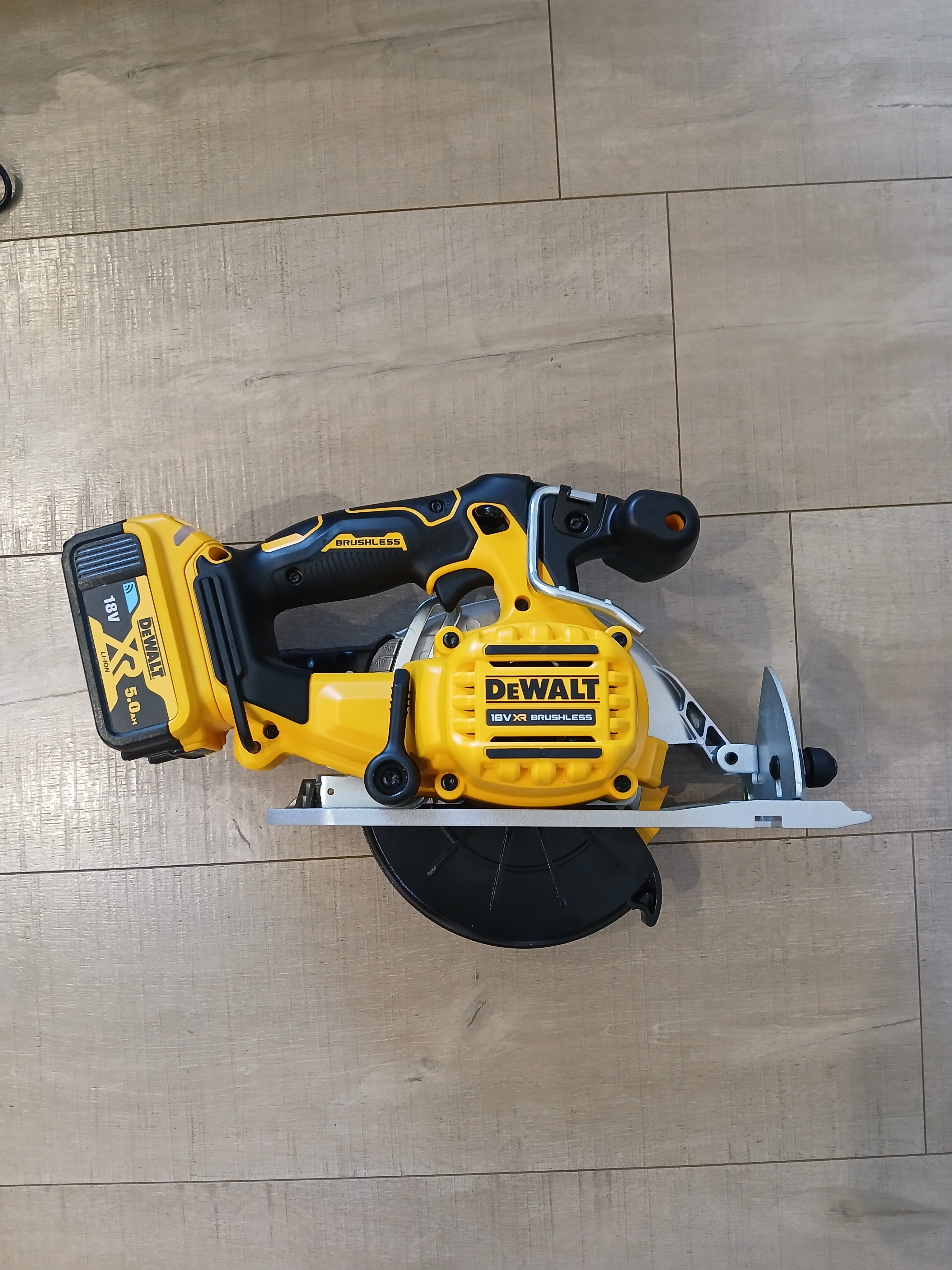 Location scie circulaire entre particuliers (66)