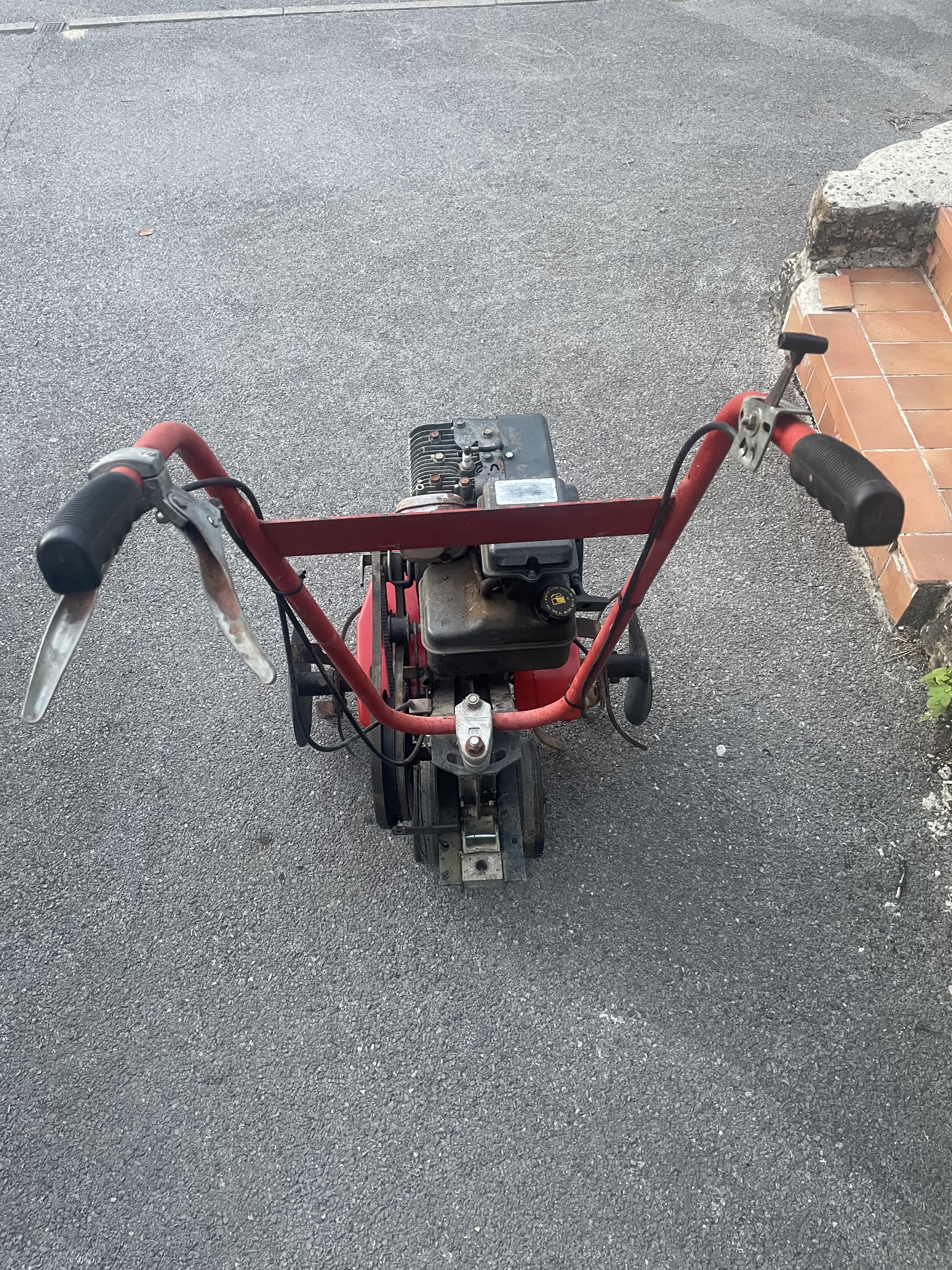 Location motoculteur entre particuliers (02)