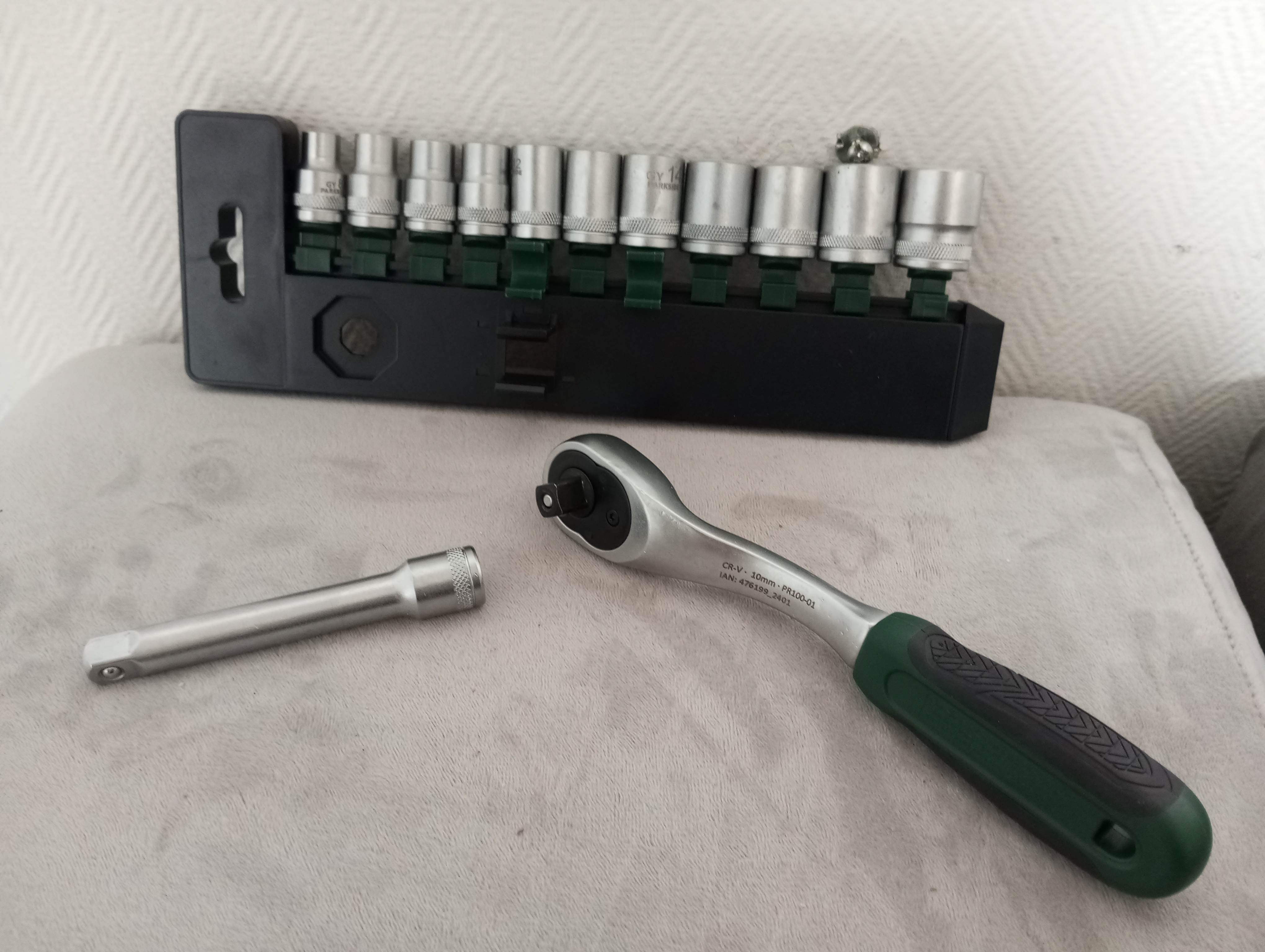 Location pince a rivet entre particuliers (22)