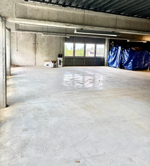 Location stockage en entrepot entre particuliers (31)