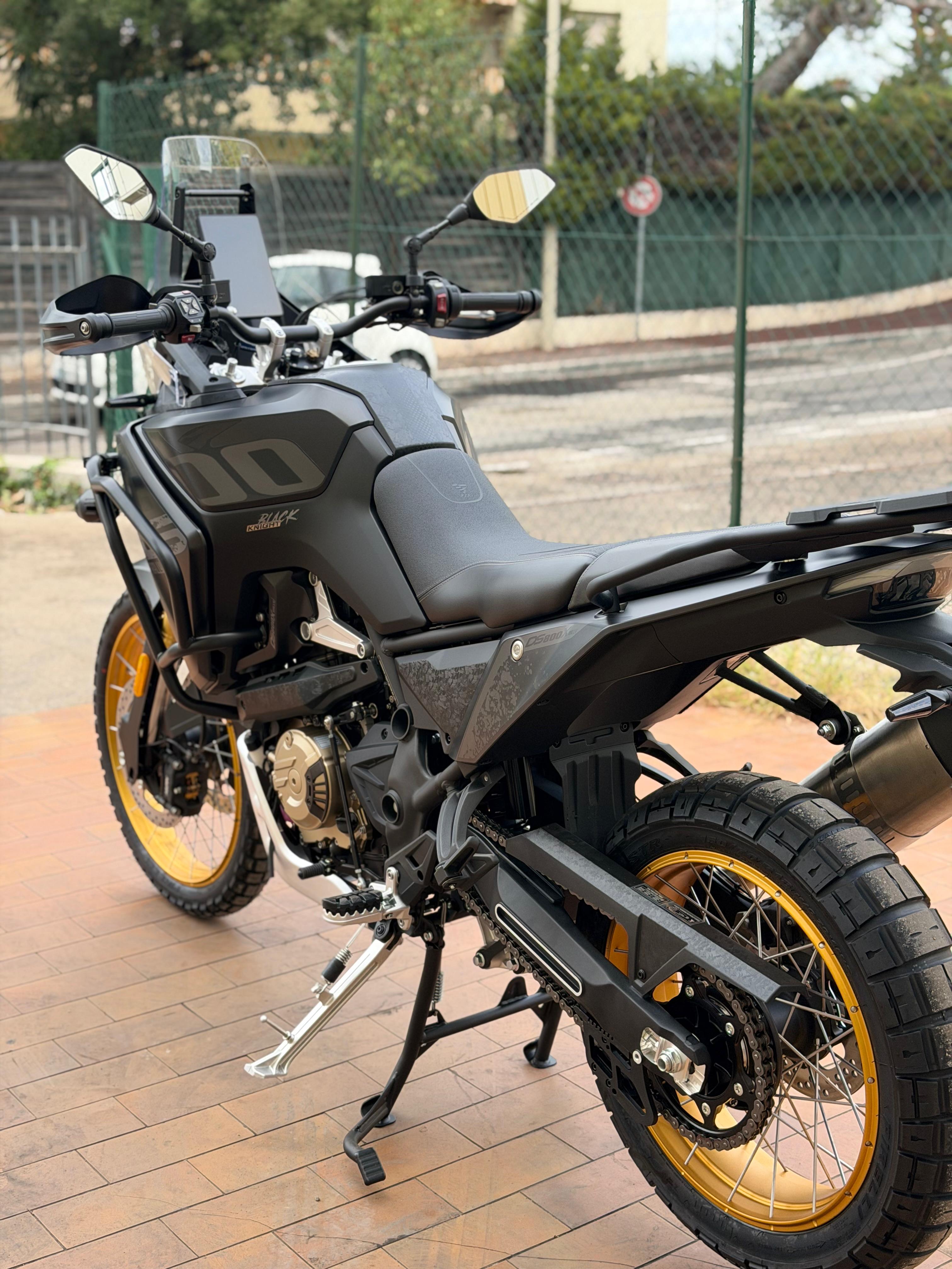 Location moto entre particuliers (06)