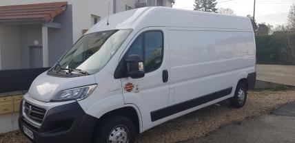 Location camion camionnette