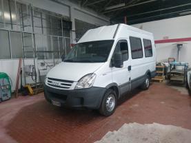 Location camion camionnette