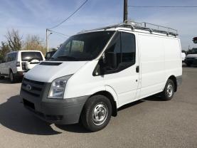 Location camion camionnette