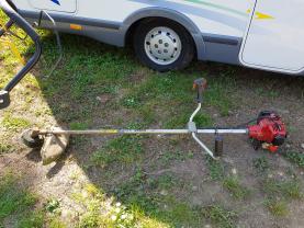 Location debroussailleuse