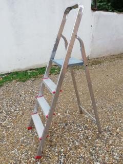 Location escabeau