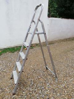 Location escabeau