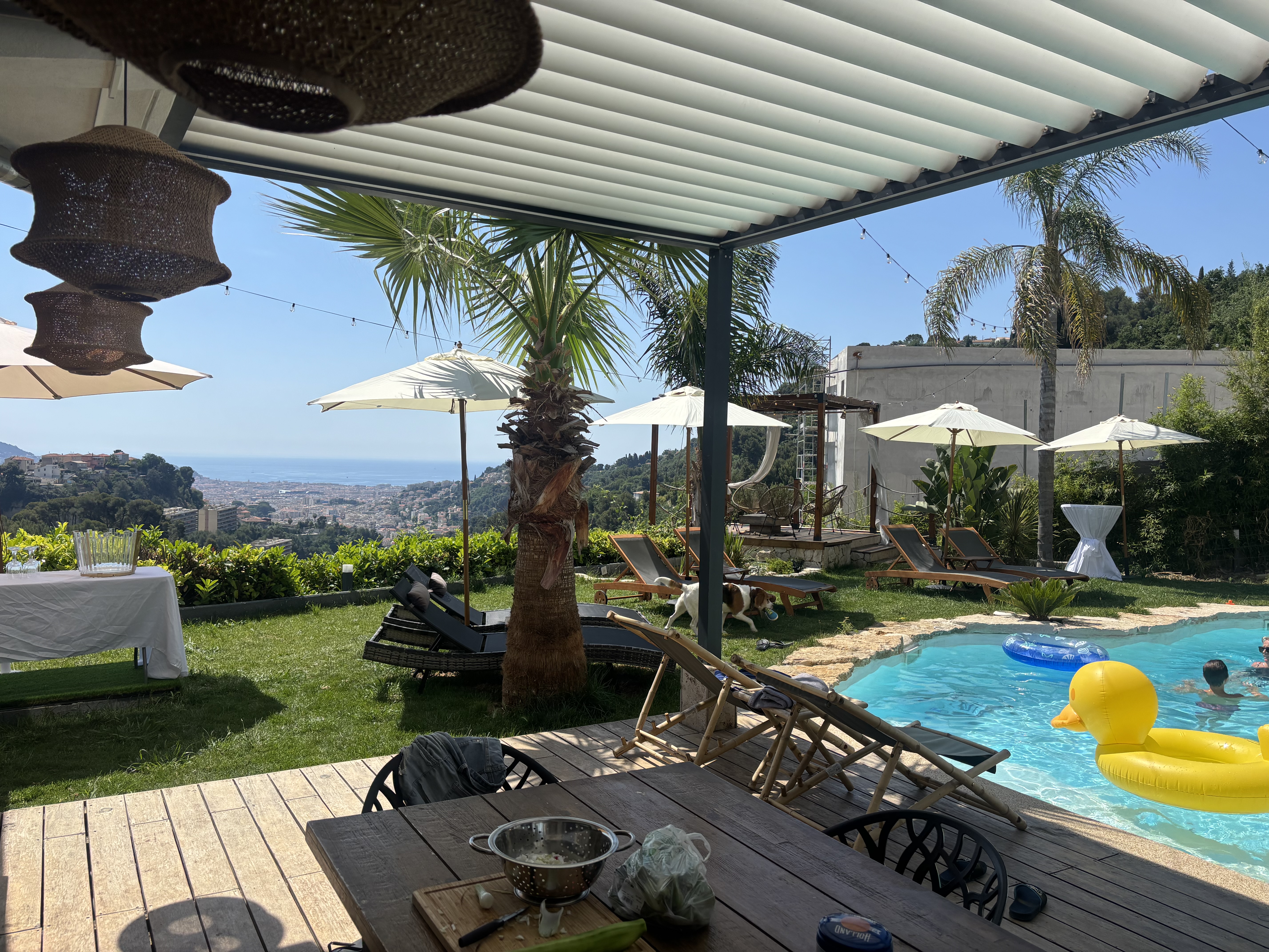 Location piscine entre particuliers (06)