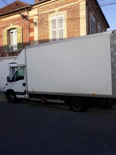 Location camion camionnette