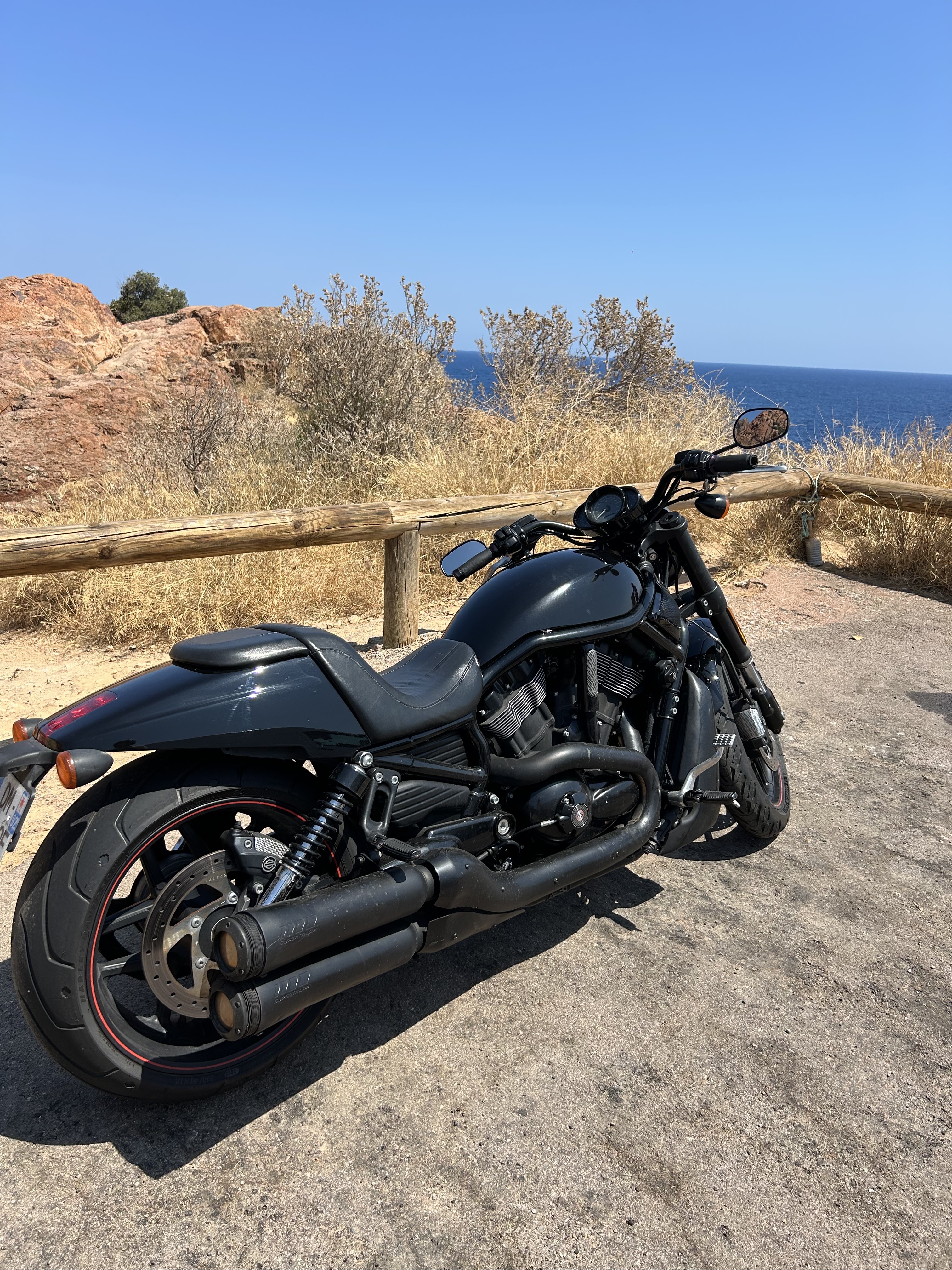 Location moto entre particuliers (83)