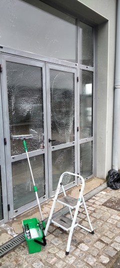 Location nettoyeur vitres