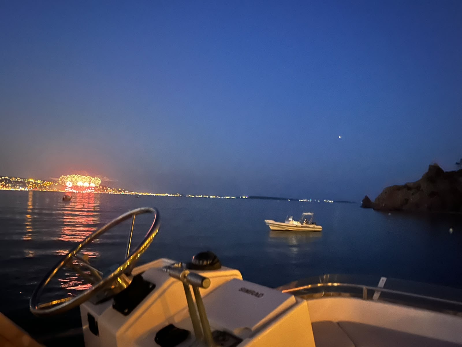 Location bateau a moteur entre particuliers (06)
