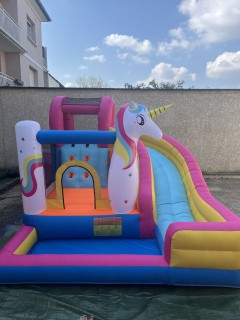 Location chateau gonflable